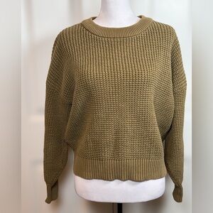Old Navy Shaker Stitch Sweater L Olive Crew Neck Pullover Relaxed Fit